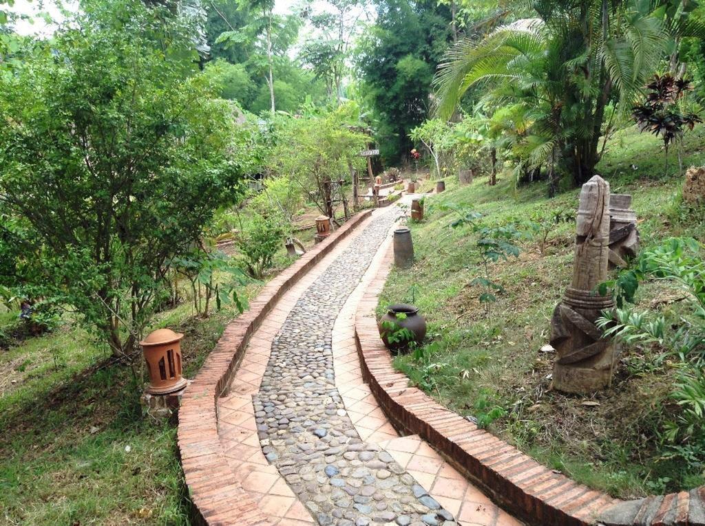 Ban Xianglôm Lao Spirit Resort מראה חיצוני תמונה
