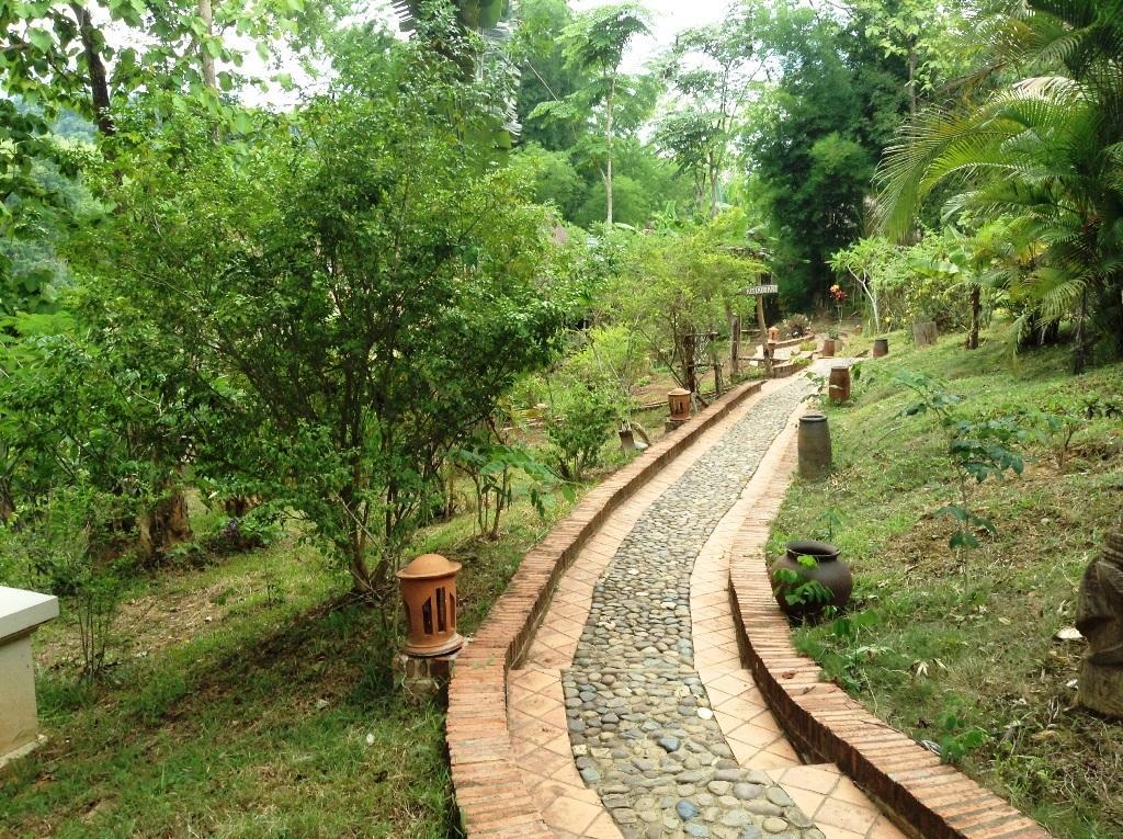 Ban Xianglôm Lao Spirit Resort מראה חיצוני תמונה